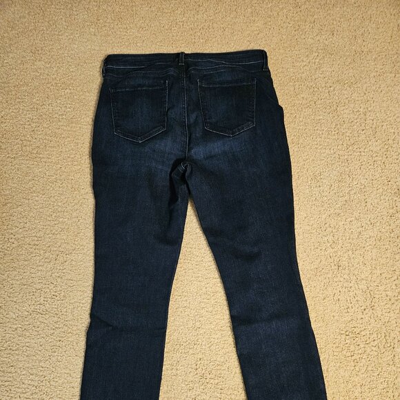 NYDJ Alina Leggings Jegging stretch Dark Wash denim Lift and Tuck size 10P - Picture 3 of 5